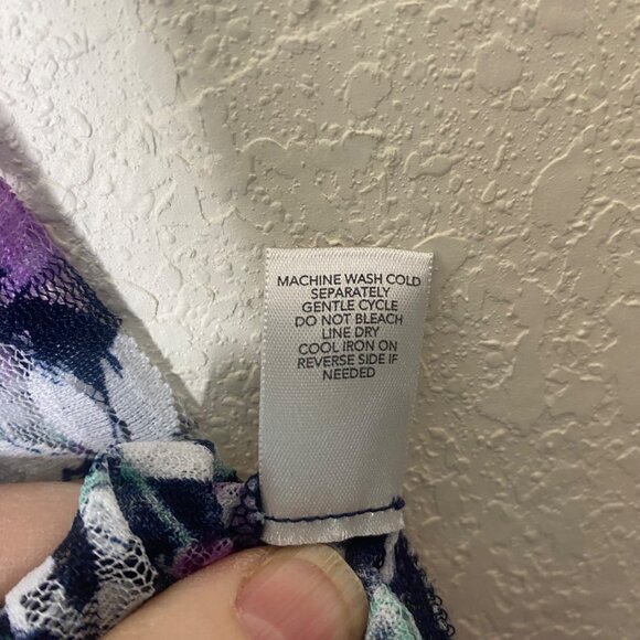 Christopher & Banks Button Up Sheer Top  Womens L Floral Purple Lightweight Fall - Picture 4 of 10